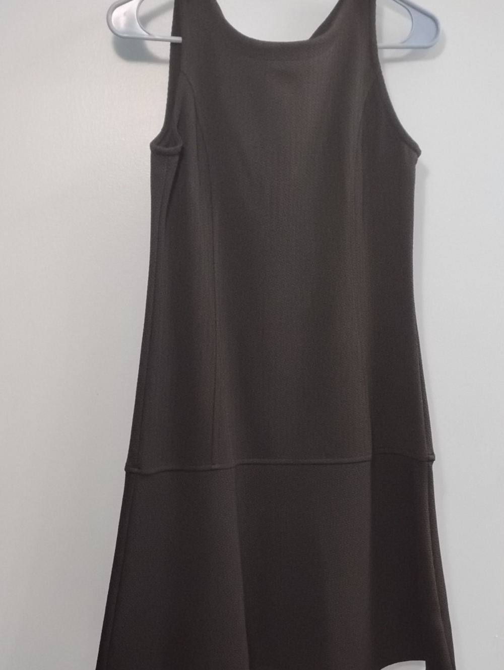 Classic Sleeveless Black 🖤 Midi Dress Styled By Joe Zee Size 2